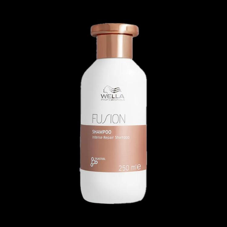 Wella Professionals Fusion Intense Repair Shampoo - 250 ml