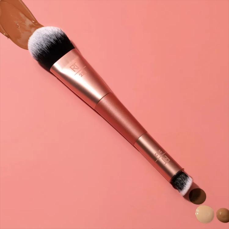 Real Techniques Cover And Conceal Dual Ended Makeup Brush