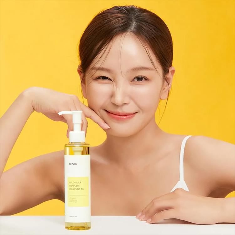 iUNIK Calendula Complete Cleansing Oil - 200 ml