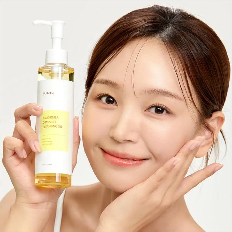 iUNIK Calendula Complete Cleansing Oil - 200 ml