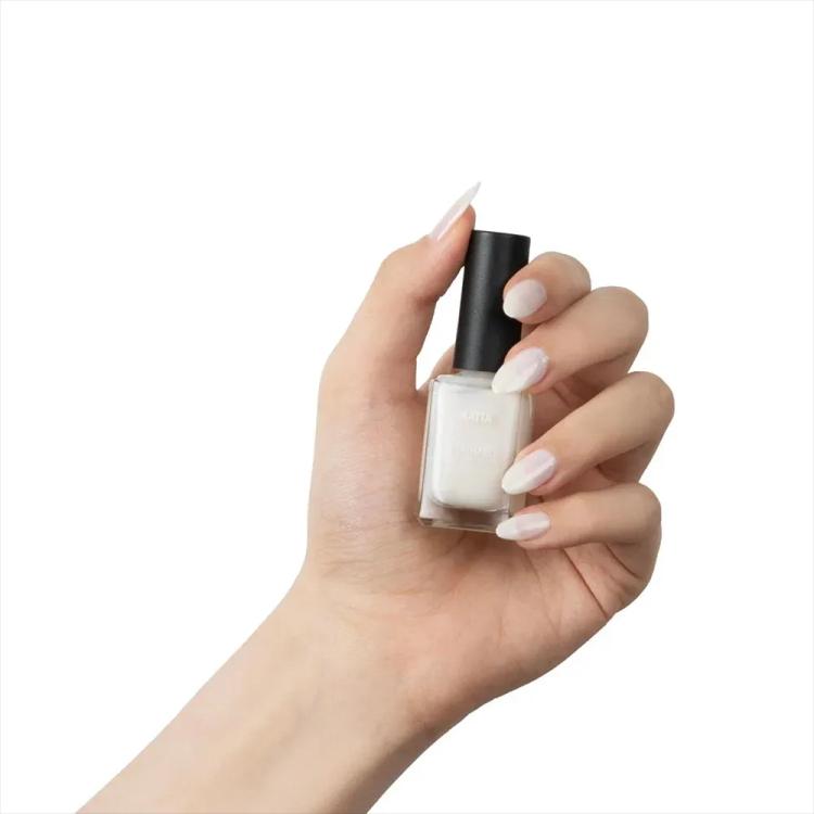 Katia Breathable Nail Lacquer - K590 Milky (11 ml )