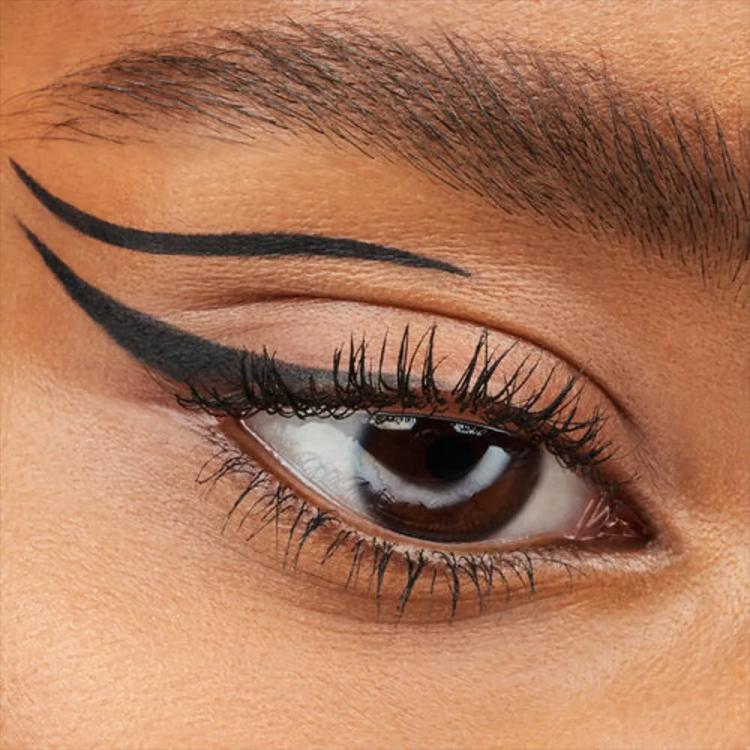 Essence Stay & Play Gel Eyeliner - 03 Silky Nude