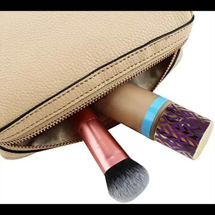 Real Techniques Mini Expert Face Brush