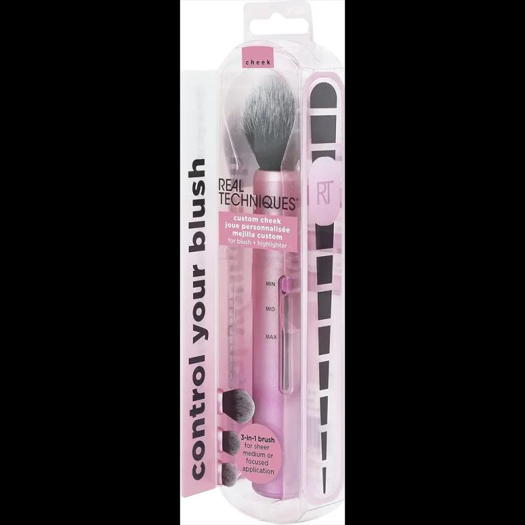 Real Techniques Slide Blush Makeup Brush