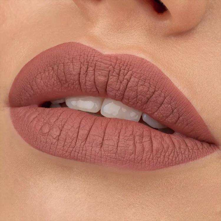 Essence 8H Matte Liquid Lipstick - 02 · Silky Hazelnut