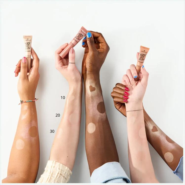 essence Baby Got Glow Liquid Highlighter - 30 Breezy Bronze
