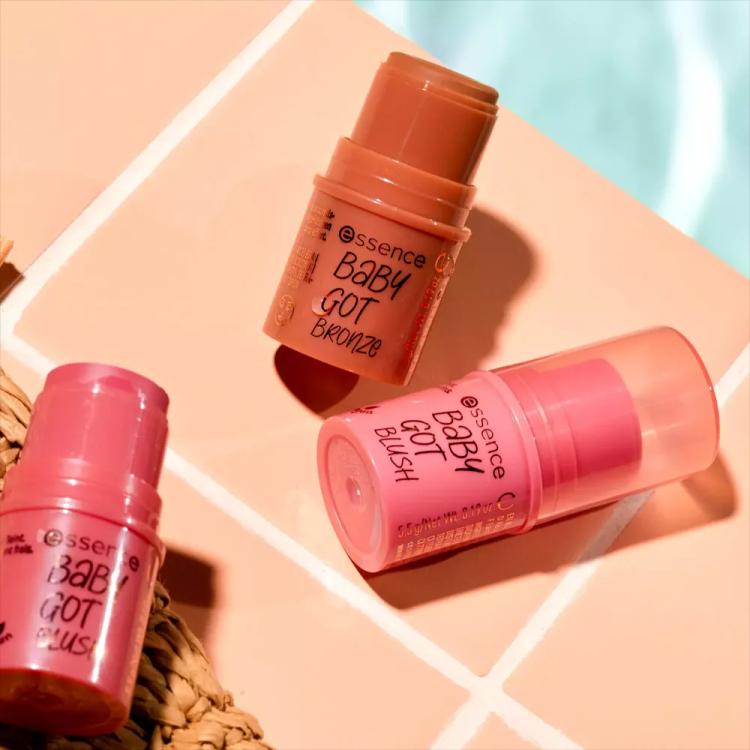 essence Baby Got Bronze Bronzing Stick - 10 cinnamon spice