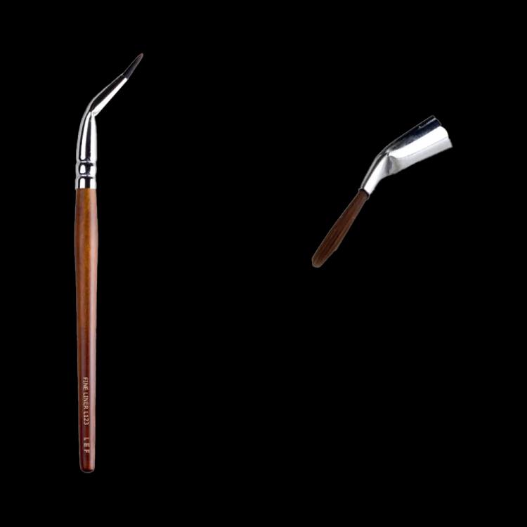 Lef Cosmetics Eyeliner Brush - L123