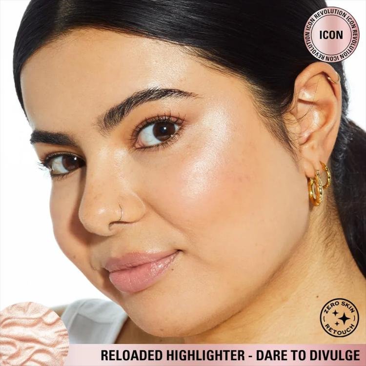 Makeup Revolution Reloaded Highlighter - Dare To Divulge