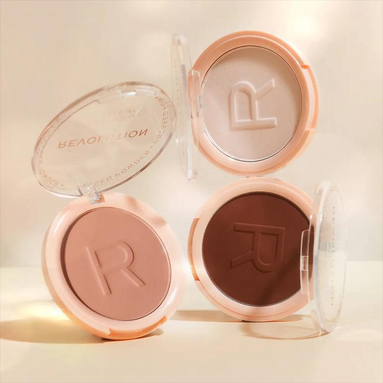 Makeup Revolution Reloaded Pressed Powder -  1656955-Tan