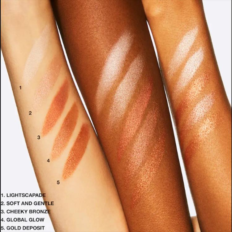 M.A.C Mineralize Skinfinish Highlighter - Soft & Gentle