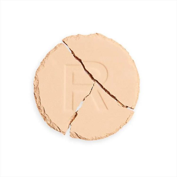 Makeup Revolution Conceal & Define Powder Foundation - P10.2