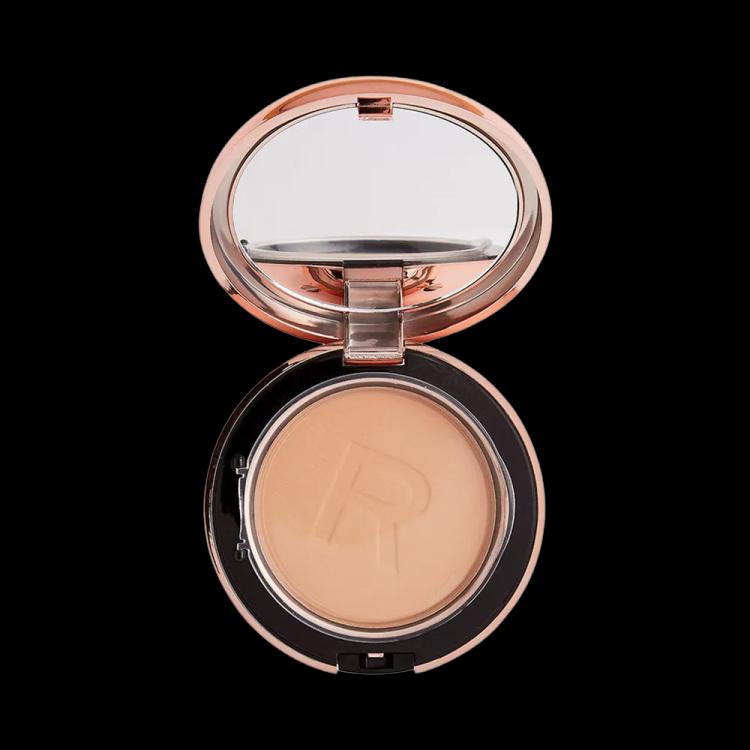 Makeup Revolution Conceal & Define Powder Foundation - P12