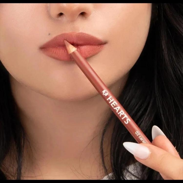 Hearts Lip Liner - 02 Caramel