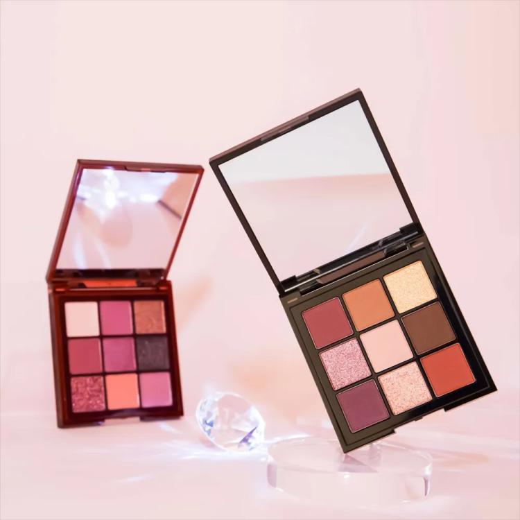 Bolver USA Eyeshadow Palette - E04