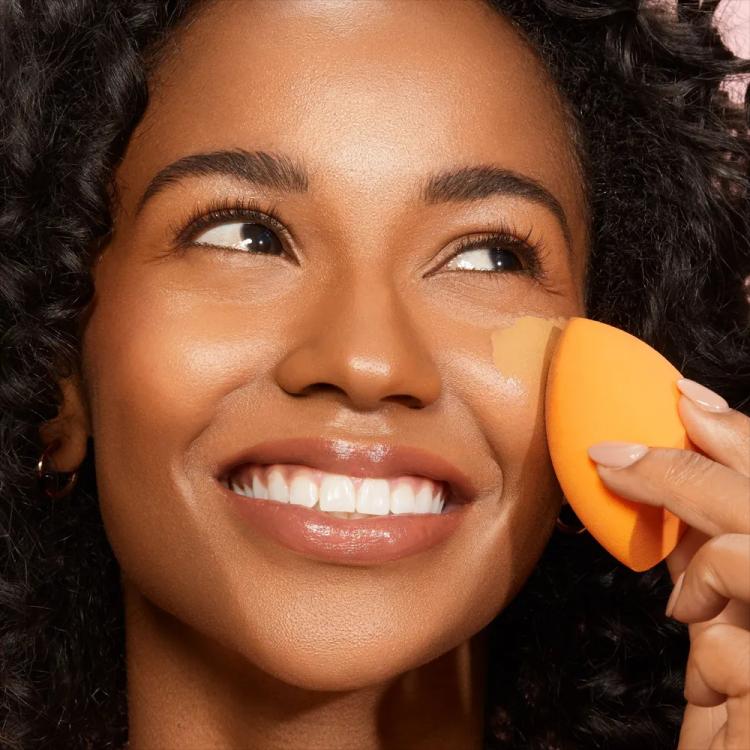 Real Techniques Iconic Blend + Set Makeup Sponge Duo 1993