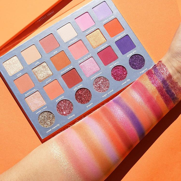 Kara Beauty Mademoiselle Eyeshadow Palette ES120