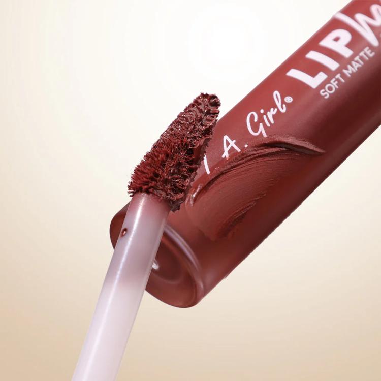 L.A.Girl Lip Haze Soft Matte Lip Color - GLC770 Risk Taker