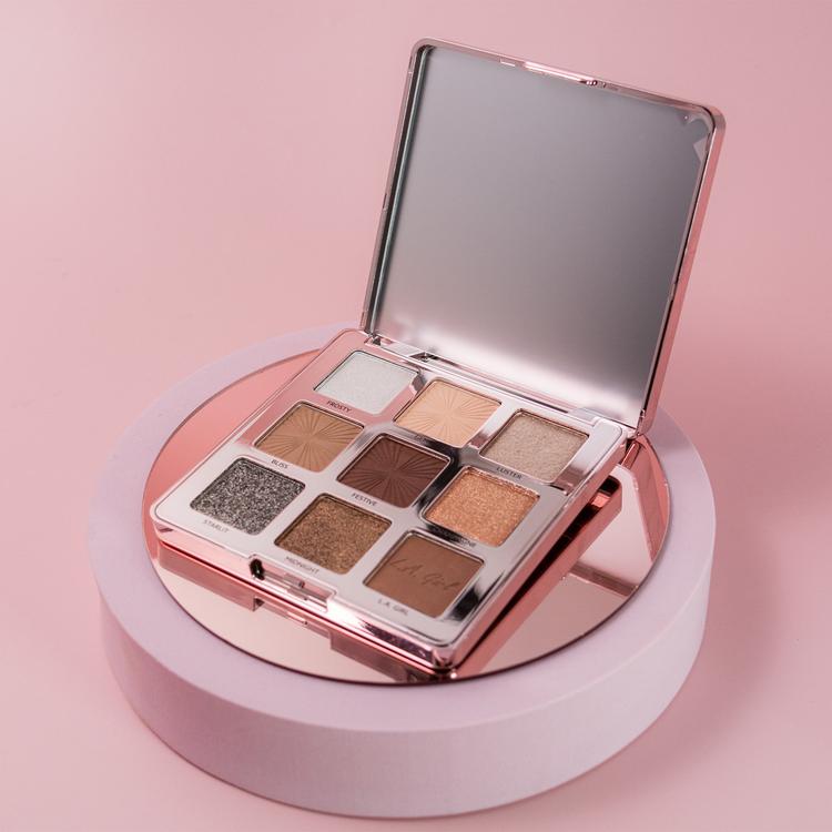L.A.Girl 9 Color Eyeshadow Palette - G43385 Radiate