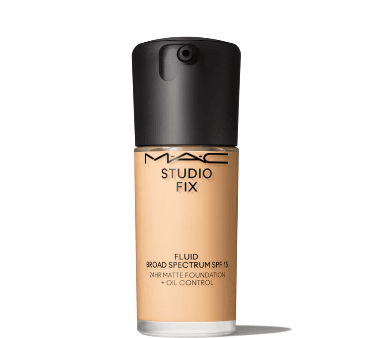M.A.C Studio Fix Fluid Foundation SPF 15 - NC15