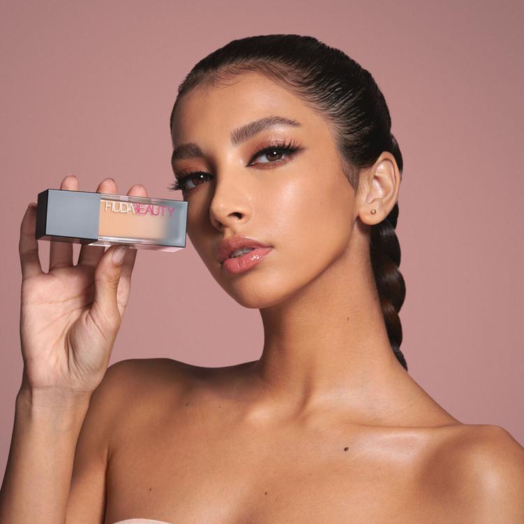 Huda Beauty #FauxFilter Luminous Matte Foundation - Butter Pecan 330N