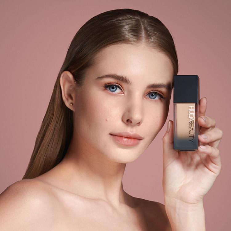 Huda Beauty #FauxFilter Luminous Matte Foundation - Cashew 140G