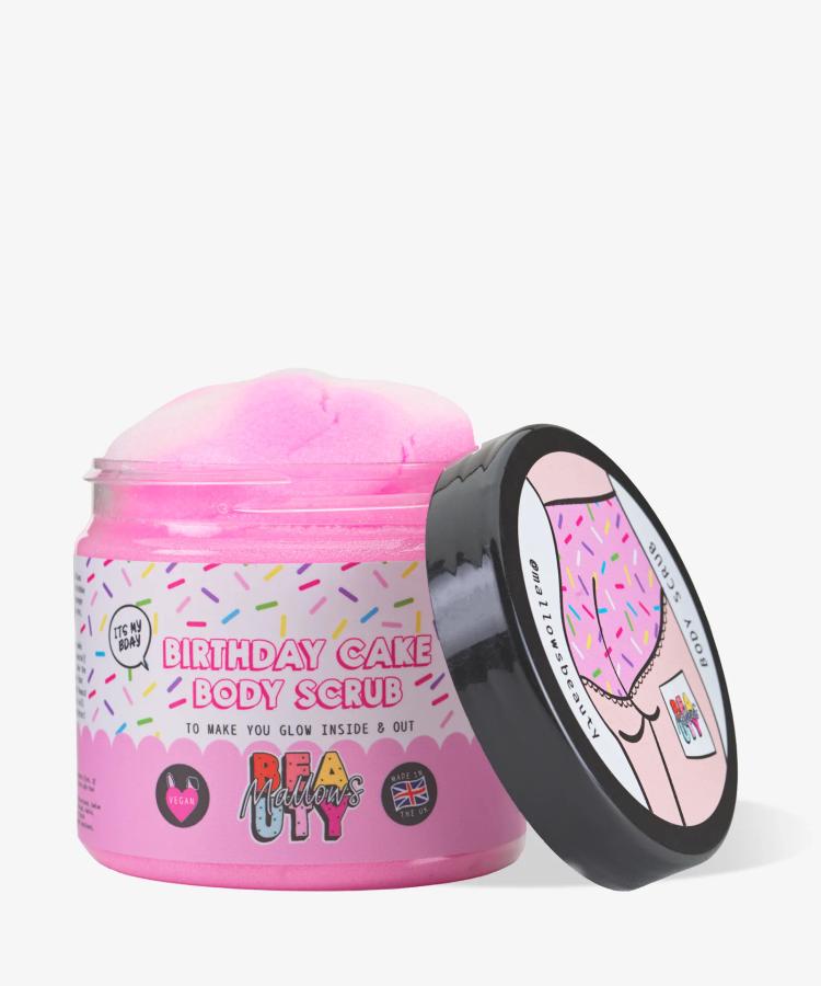Mallows Beauty Birthday Cake Body Scrub - 200 g