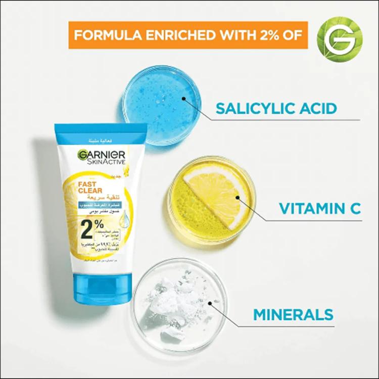 Garnier SkinActive Fast Clear 3-in-1 Face Wash with Salicylic Acid and Vitamin C - 150 ml