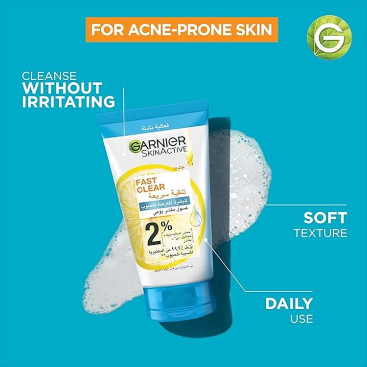 Garnier SkinActive Fast Clear 3-in-1 Face Wash with Salicylic Acid and Vitamin C - 150 ml