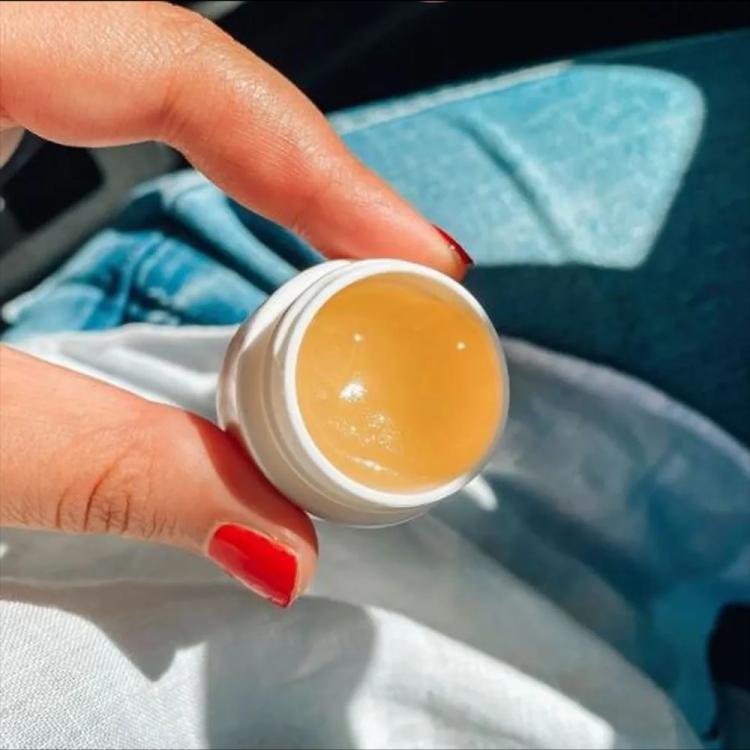 Carmex Classic Moisturising Pot Lip Balm - 7.5 g