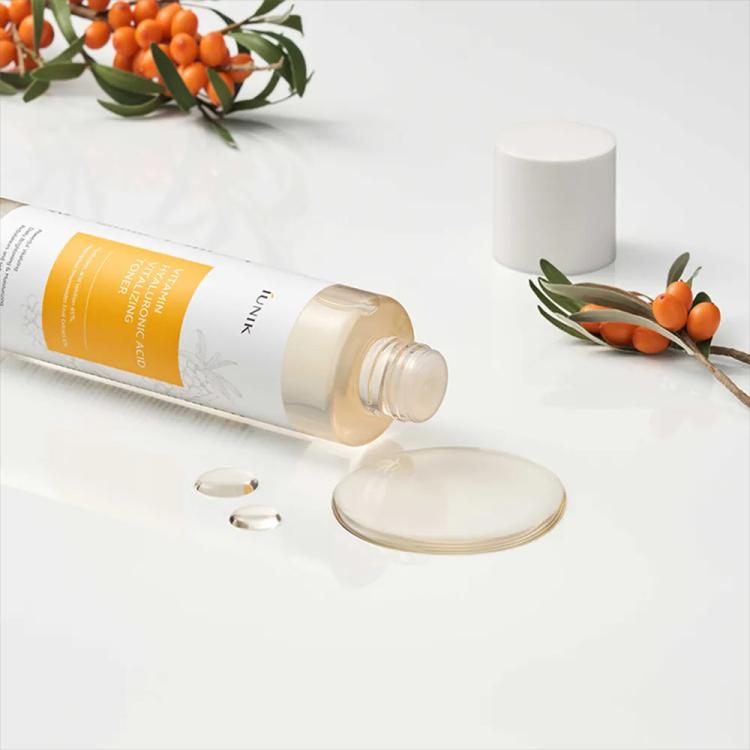 iUNIK Vitamin Hyaluronic Acid Vitalizing Toner - 200 ml