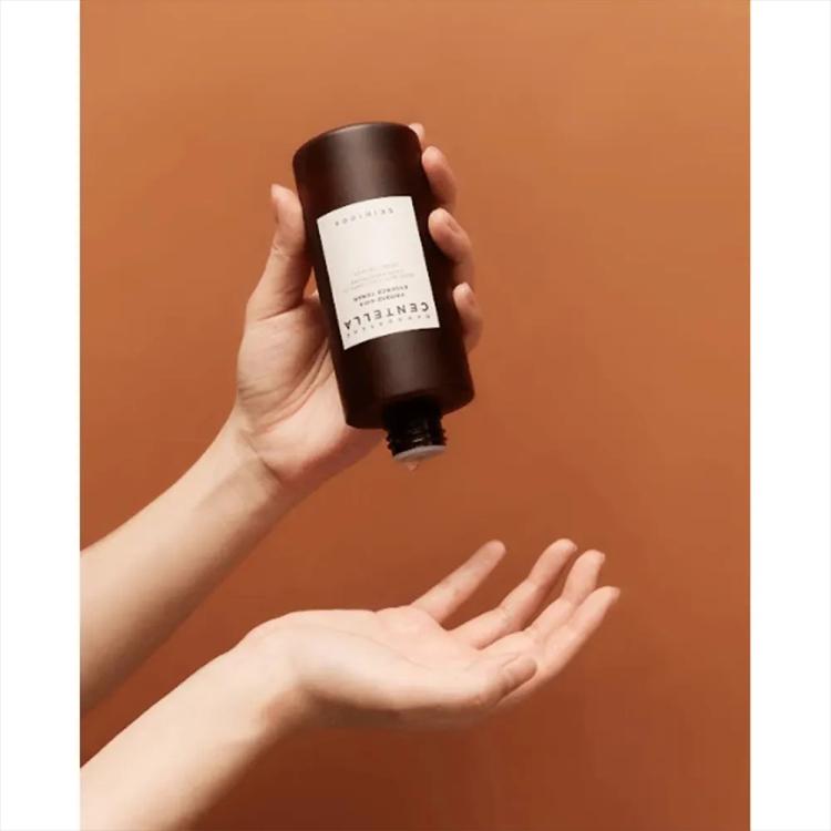 SKIN1004 Centella Probio-Cica Essence Toner - 210 ml