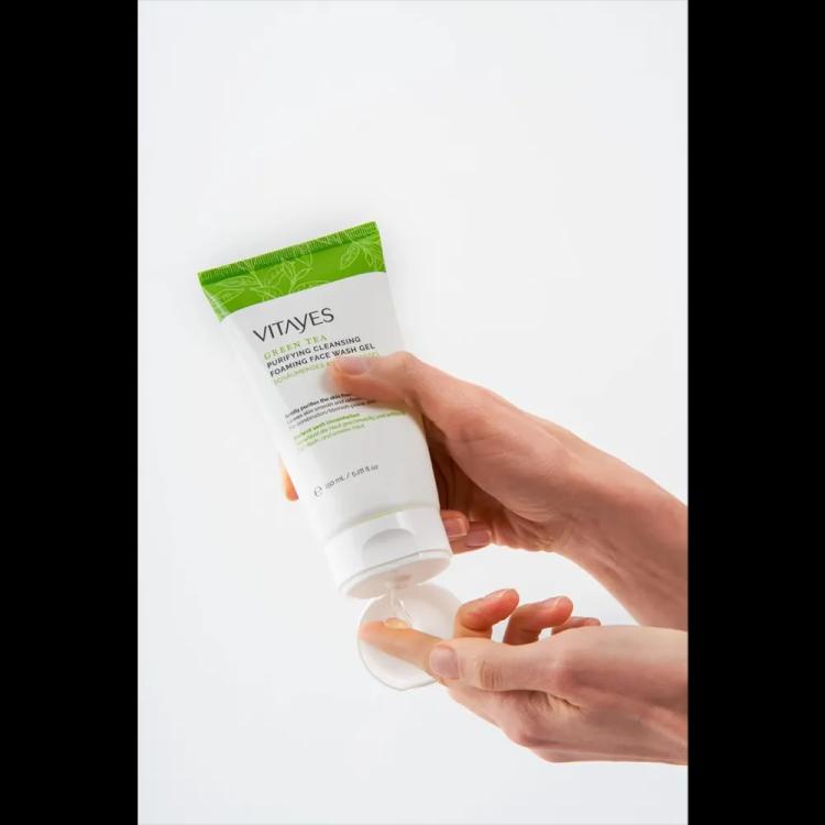 VITAYES Green Tea Face Wash Gel - 150 ml