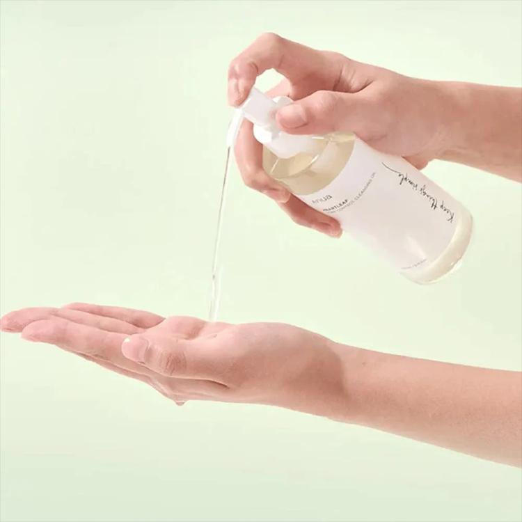 Anua Heartleaf Pore Control Cleansing Oil