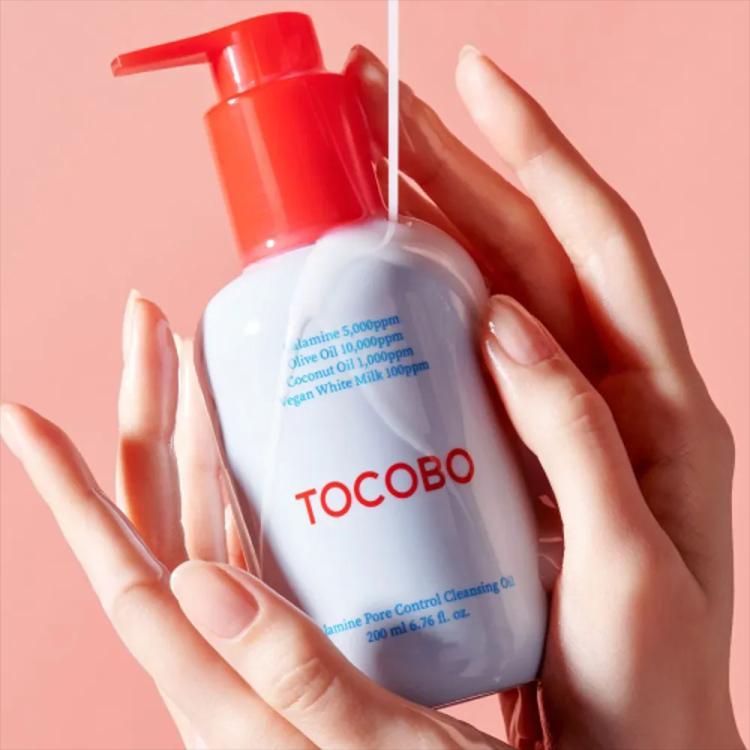 TOCOBO Calamine Pore Control Cleansing Oil - 200 ml