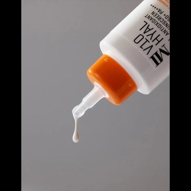 Some By MI V10 Hyal Antioxidant Sunscreen SPF 50+ - 40 g