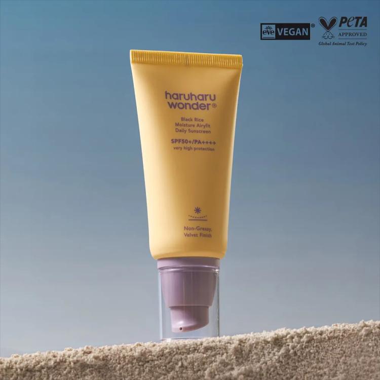 Haruharu Wonder Black Rice Moisture Airyfit Daily Sunscreen SPF 50+ - 50 ml