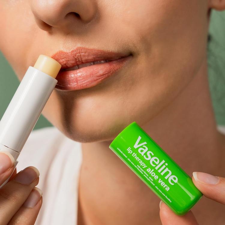 Vaseline Stick Lip Therapy - Aloe Vera