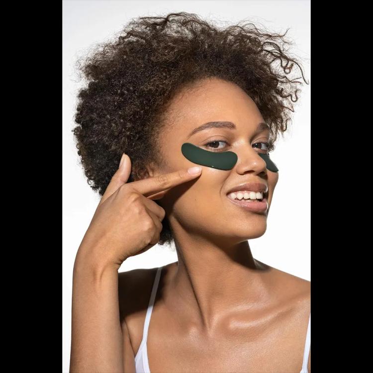 ACURE Brightening Under Eye Super Greens Hydrogels - 7 ml